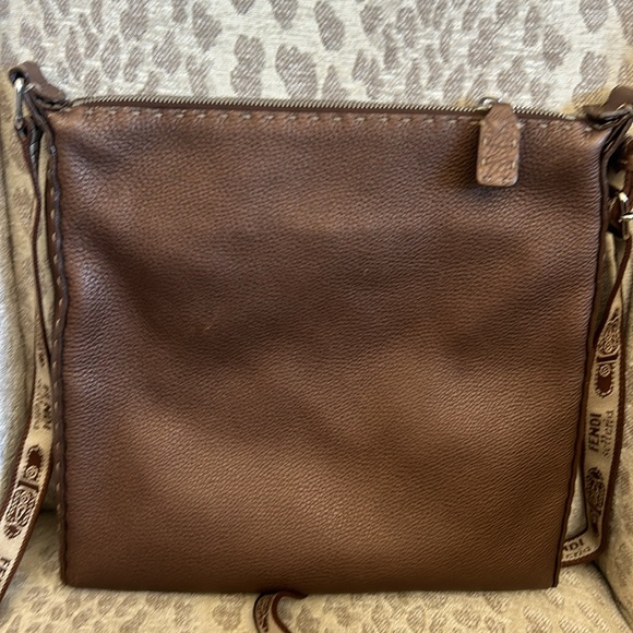 Fendi Selleria Bronze pebbled leather crossbody and matching wallet set - Picture 6 of 17